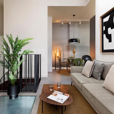 Monkeys Apartments Trastamara Billiard Room Σεβίλλη Εξωτερικό φωτογραφία