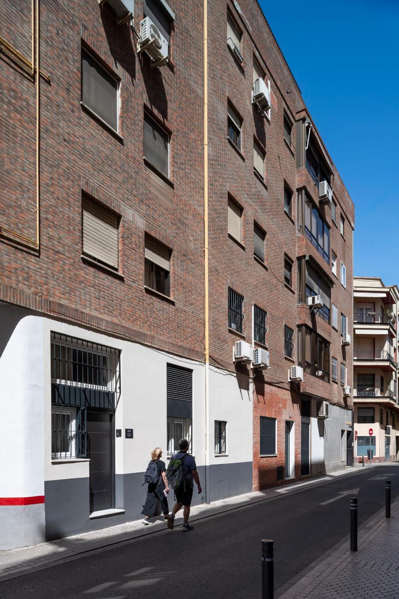 Monkeys Apartments Trastamara Billiard Room Σεβίλλη Εξωτερικό φωτογραφία
